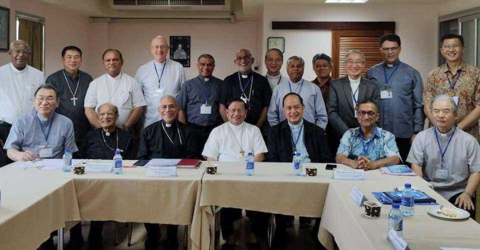 Obispos asiáticos eligen nuevo presidente: un cardenal indio