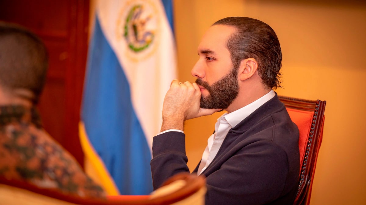 Bukele prohíbe la ideología de género en los colegios por “antinatural, antidios y antifamilia”