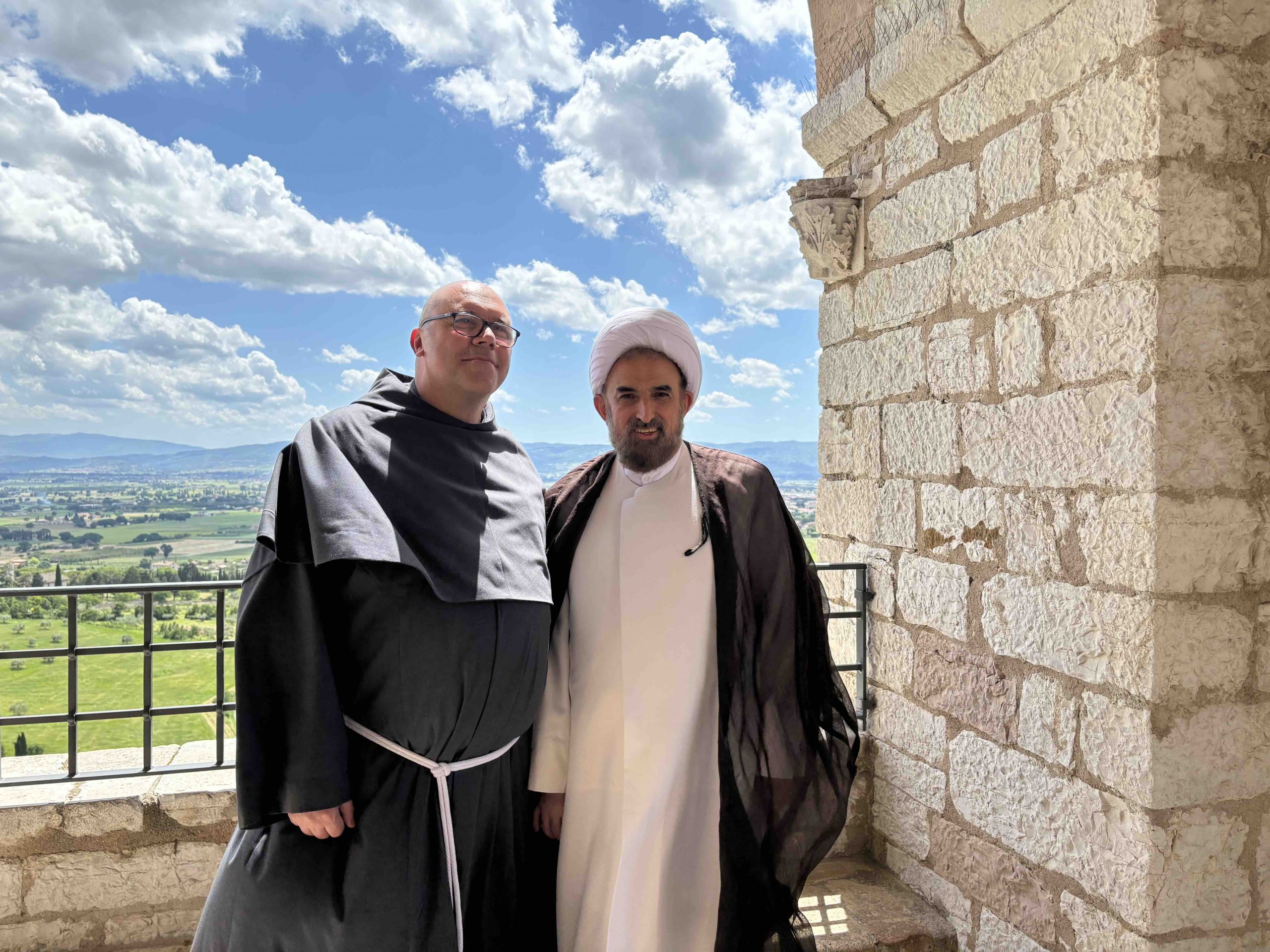 Asís: franciscanos acogen al embajador de Irán ante Santa Sede