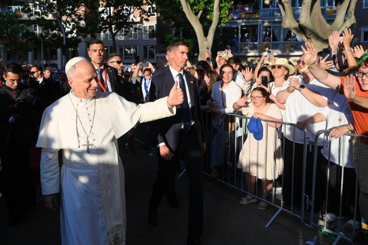 [Día 1] El Papa responde a los jóvenes: santos favoritos, cómo pueden discernir o qué ayuda a un joven a descubrir la voz de Dios